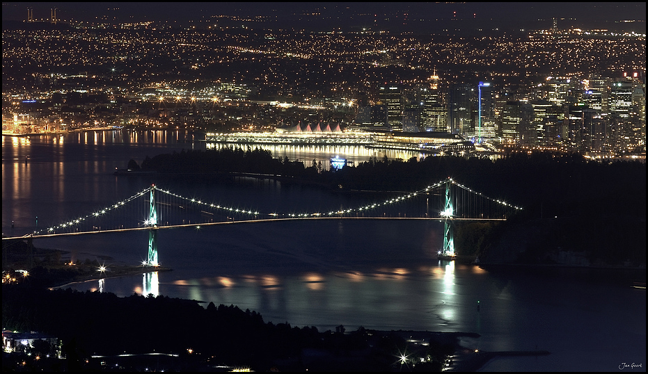 Lions Gate Bridge