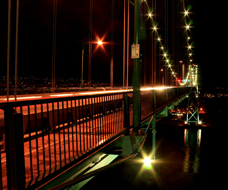 Lions Gate Bridge in Vancouver