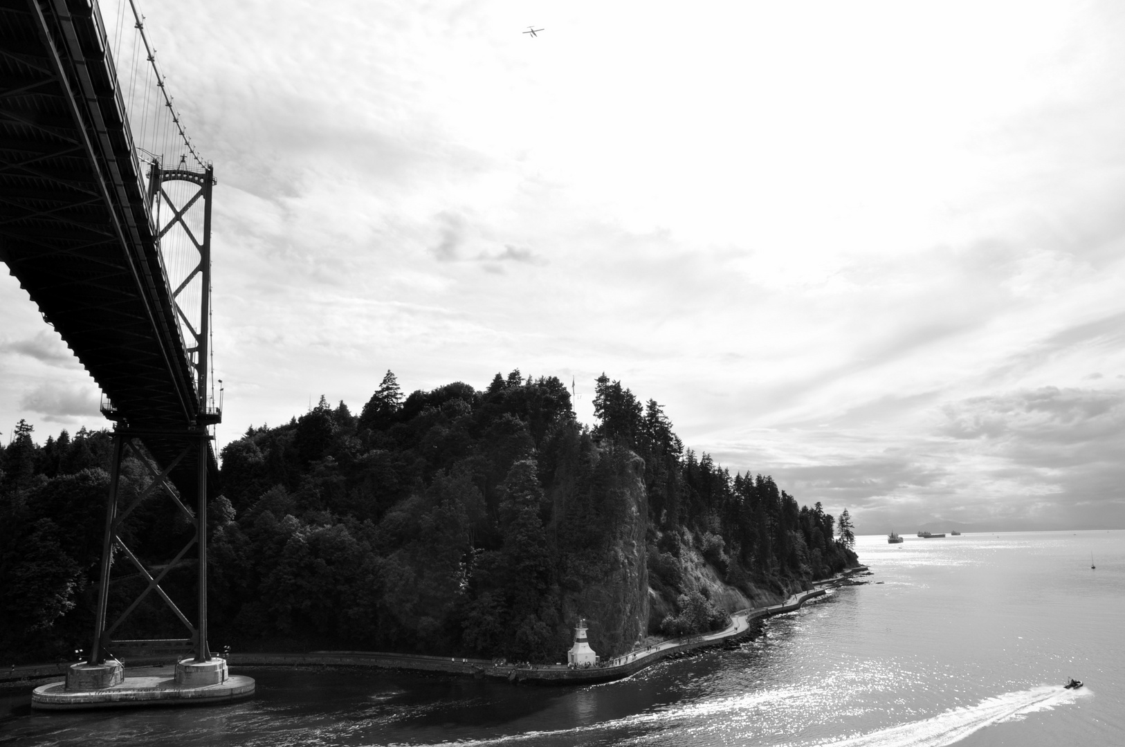 Lions Gate Bridge/Stanley Park