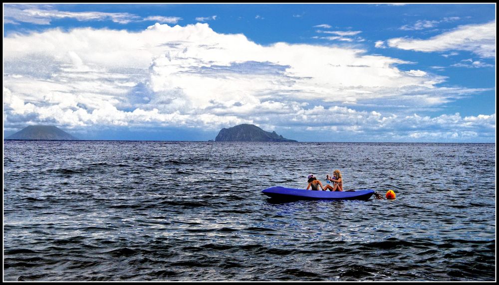 Liparische Inseln -  Swimming in Lipari