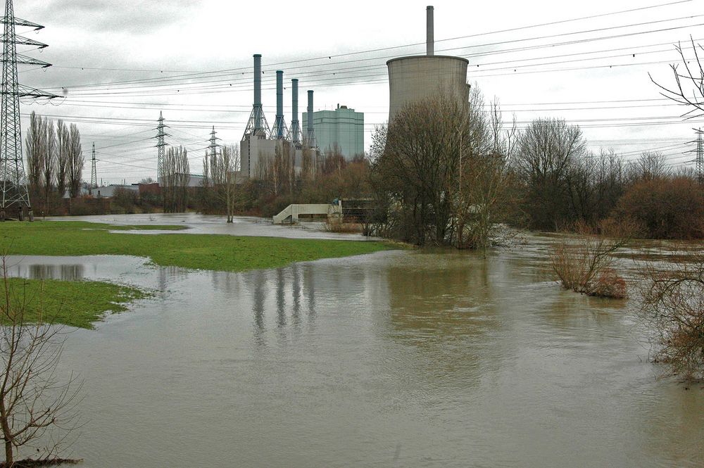 Lippe-Hochwasser von 2010 bei Werne-Stockum