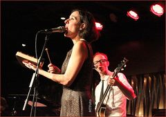 Lisa Bassenge Stuttgart Nov13 +Zeit-kritik + 2015