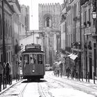 Lisboa - bietet mit ihren pastellfarbenen und historischen Vierteln den Hauch eines Dorfes.  