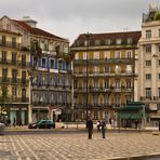 Lisboa. Esquina de la plaza de los Restauradores.