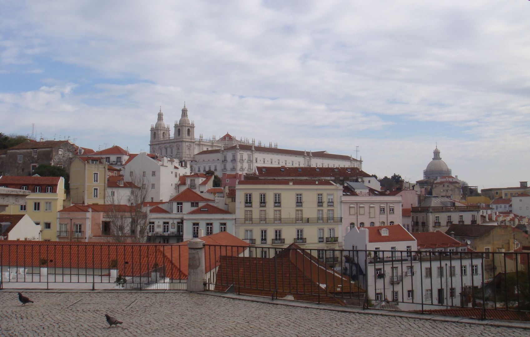 LIsboa- Parte alta e antiga - LInda parece uma pintura