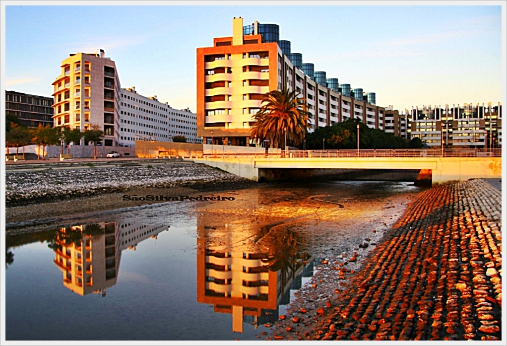 LISBONNE - REFLETS - I