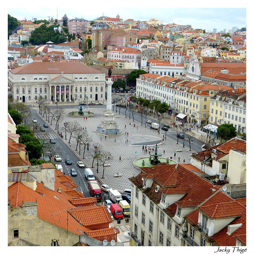 LISBONNE : Une vue du centre ville