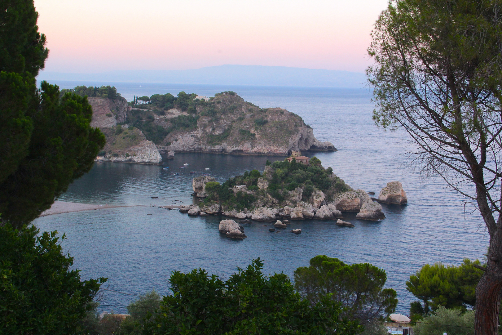 L'isola Bela di Taormina (ME)