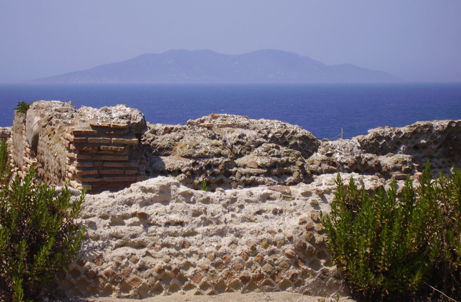 l'isola vicina