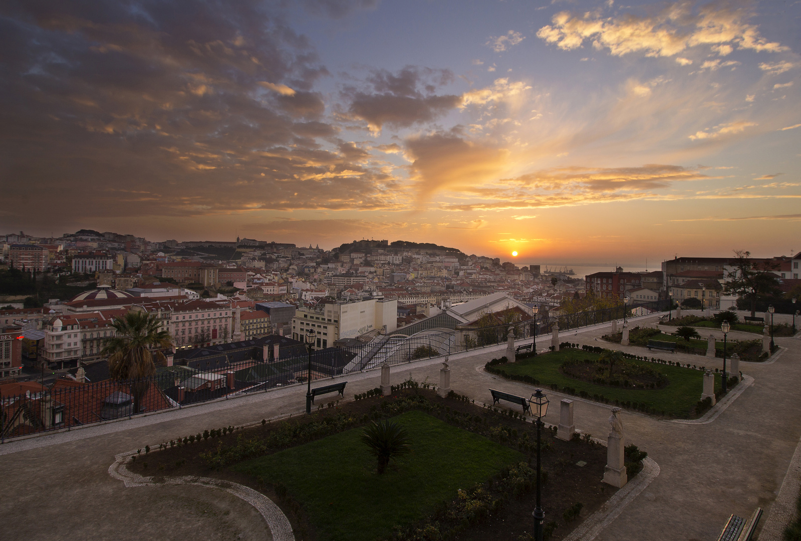 Lissabon am frühen Morgen