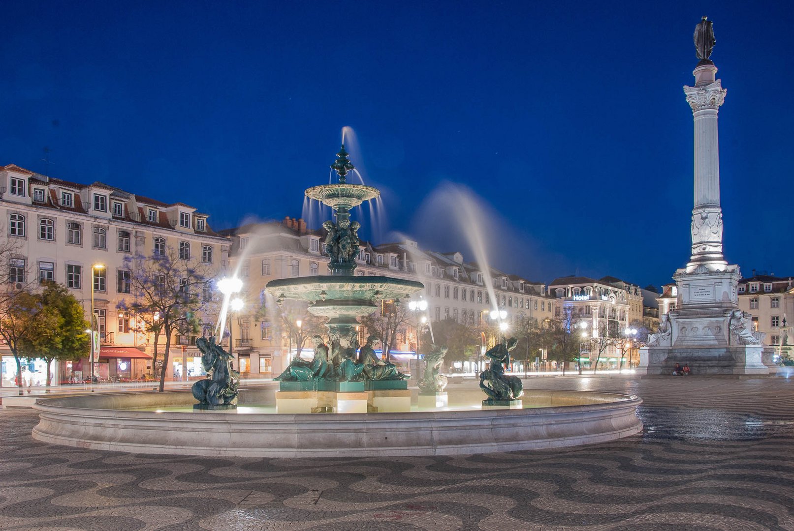 Lissabon at Night