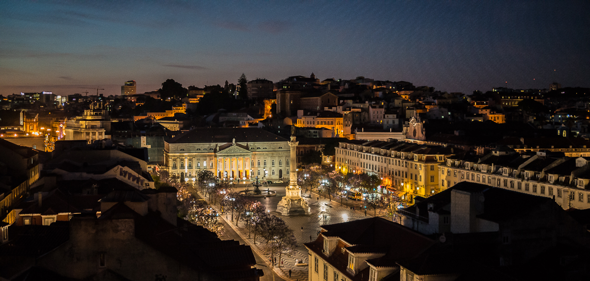 Lissabon at night II