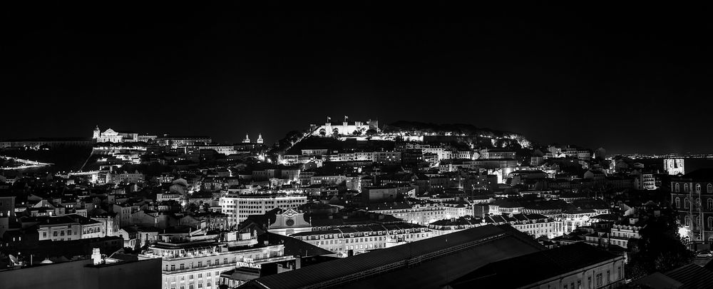 Lissabon bei Nacht