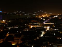 Lissabon bei Nacht