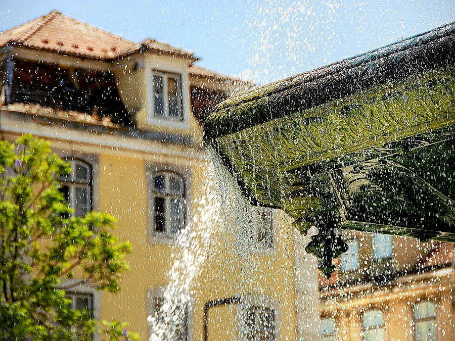 Lissabon : Brunnen am Rossio