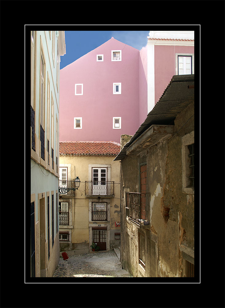 Lissabon, - Fassaden und Fenster (12)