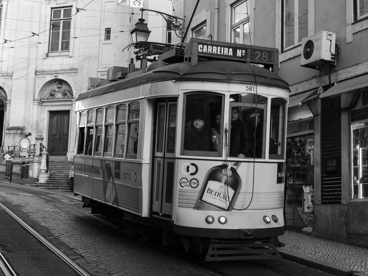 Lissabon Monochrom 3