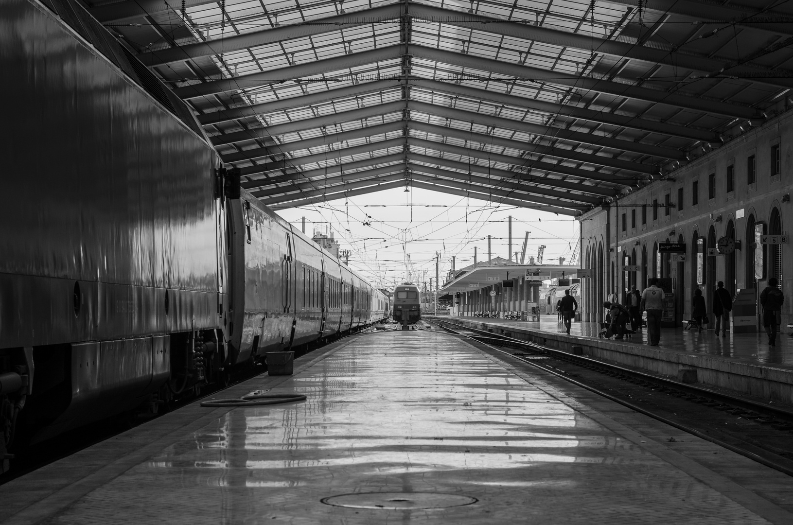 Lissabon - Santa Apolonia Bahnhof