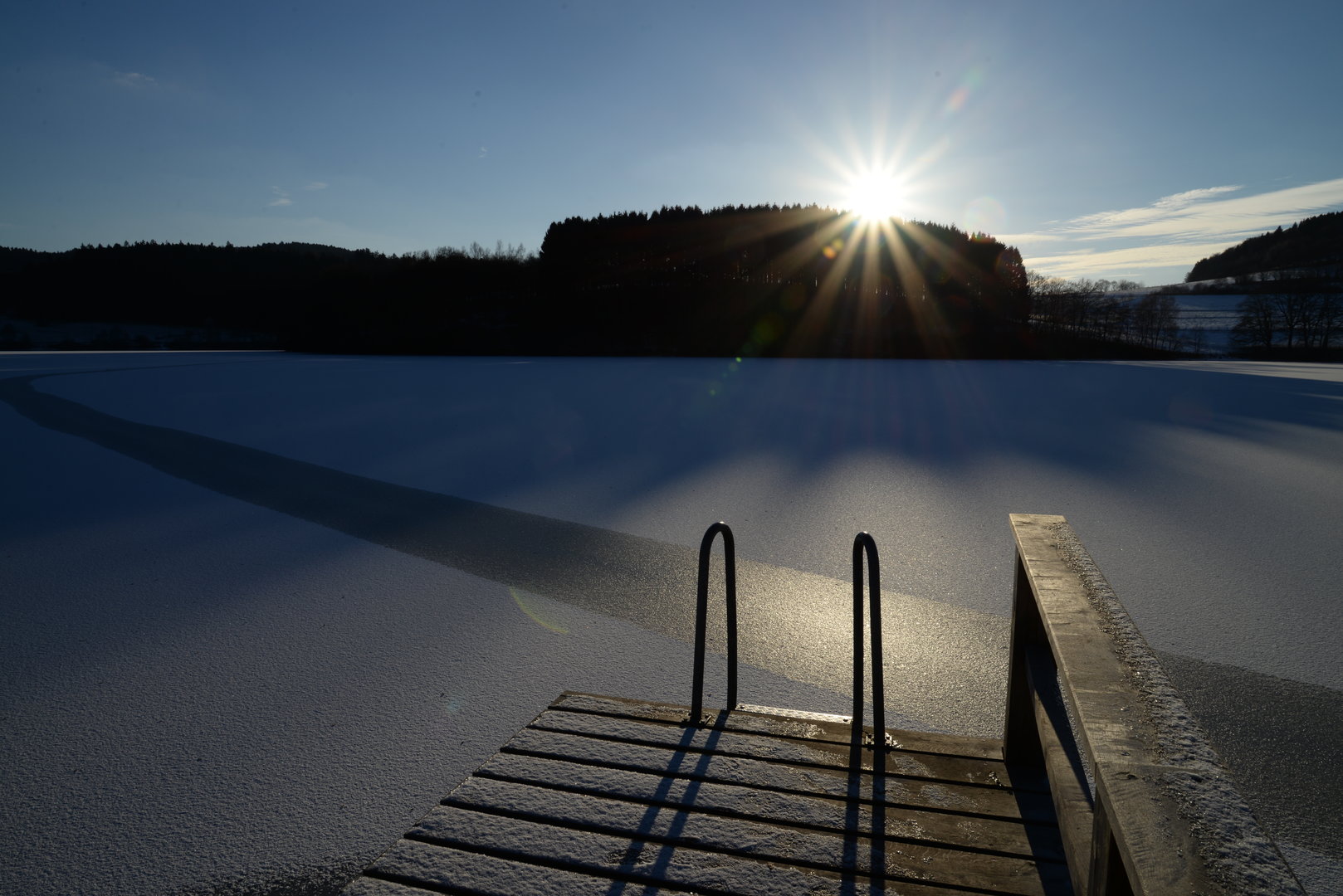 Listertalsperre im Winter Steg