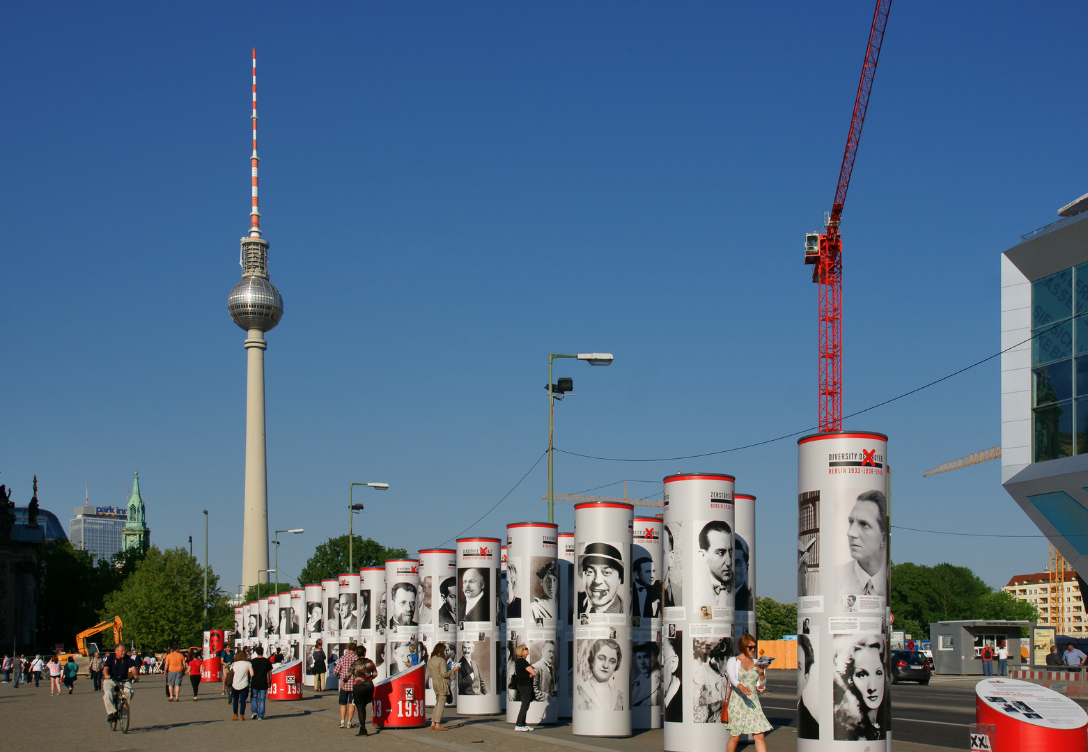 Litfaßsäulenparade