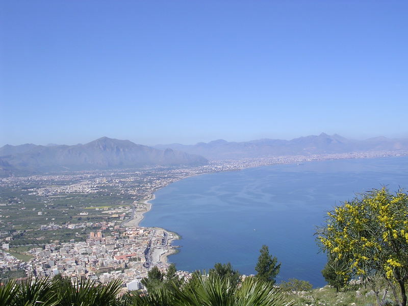 litorale di Aspra visto da monte Catalfano