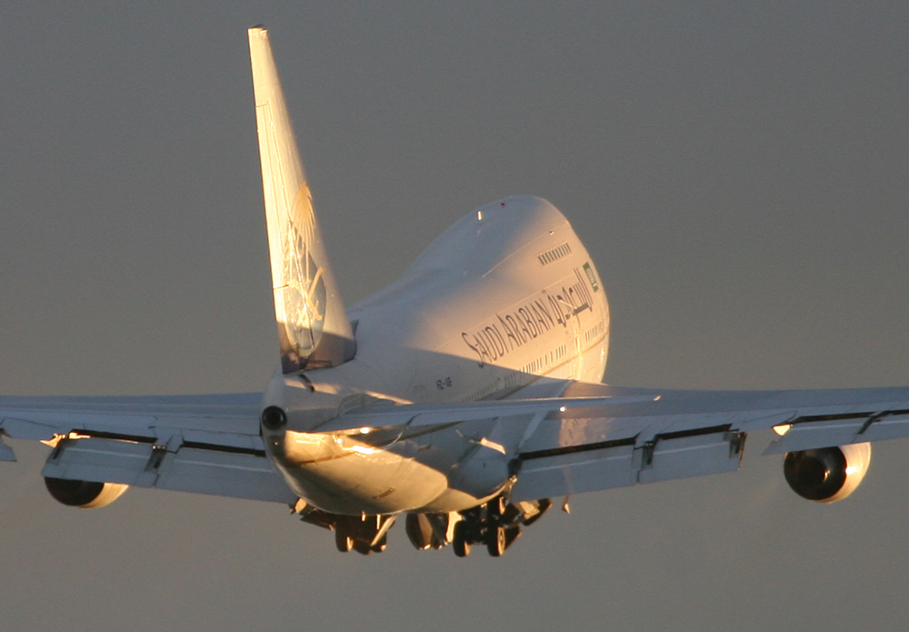 Little big plane - Saudia B747SP