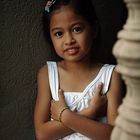 : Little Cambodian girl inside Angkor Wat :