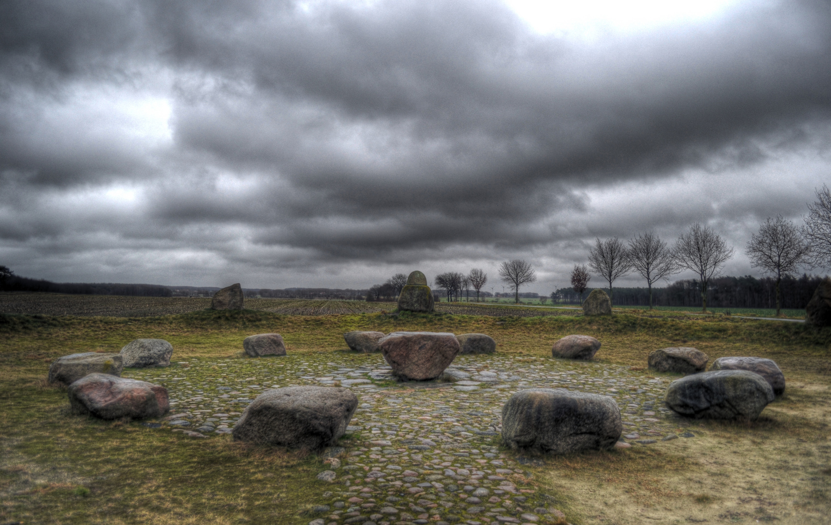 Little Stonehenge