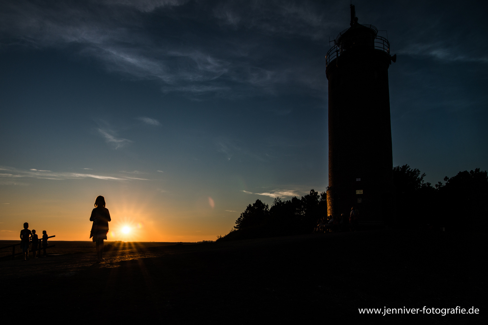 Little "sunny" Girl am Böhler Leuchtturm