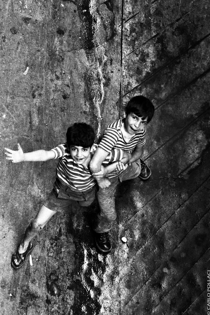 Little twins (Sicily, 1977)