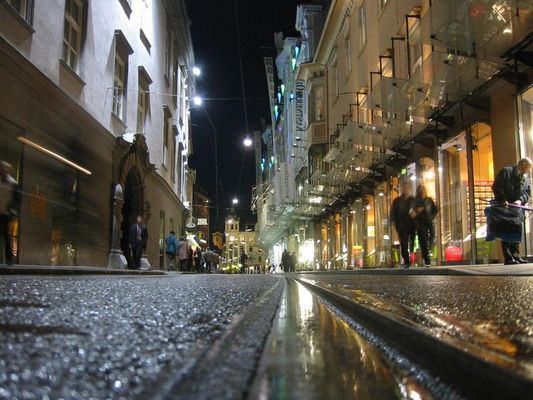 Liv3 is not a straight line