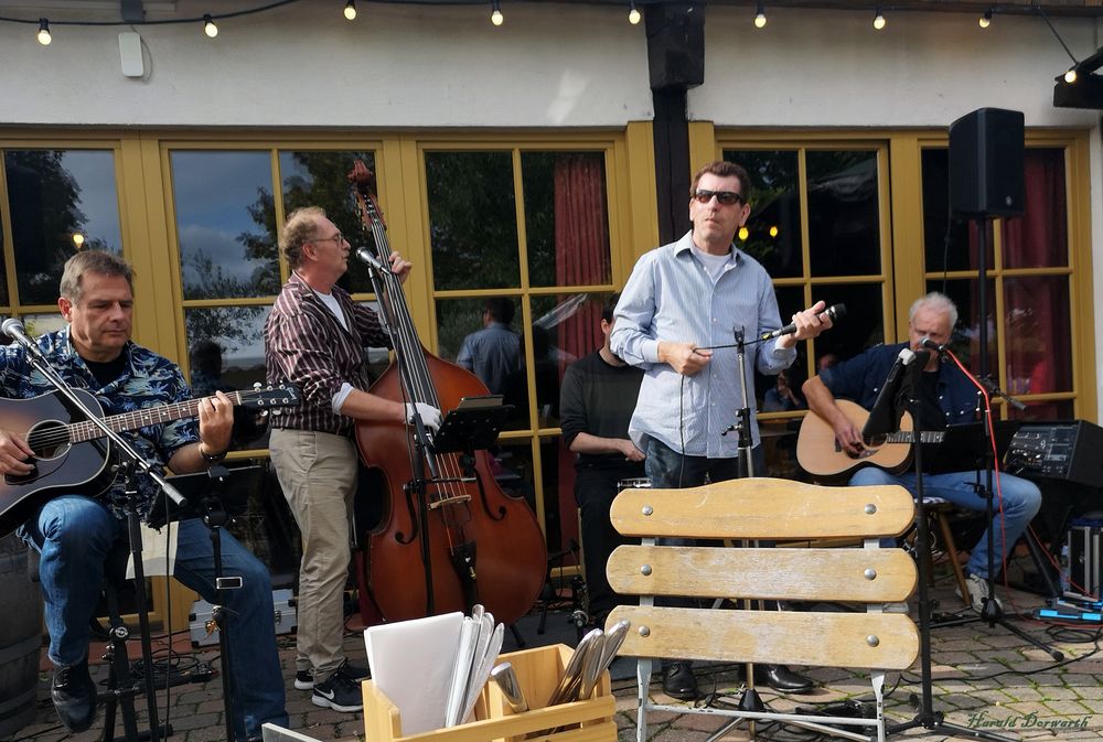 Livemusik der Band Mellow Yellow Foto & Bild menschen, szene, motive