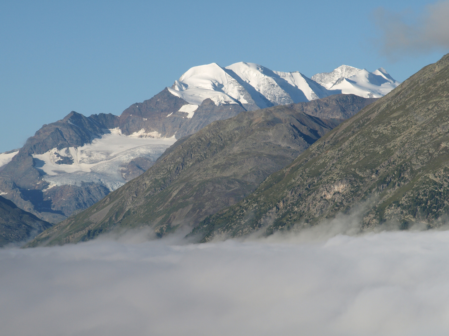 Livigno in den Wolken