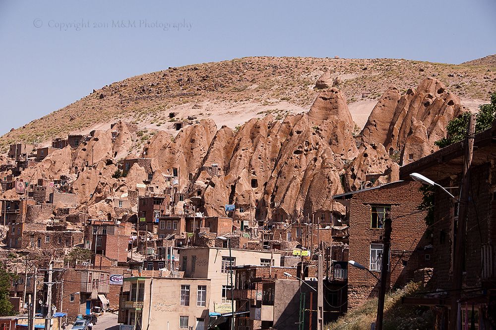 Living in the cave(Kandovan stone village)