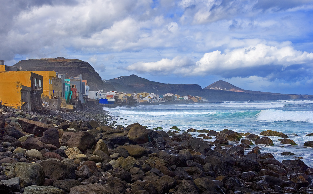 Living on the edge of the beach...