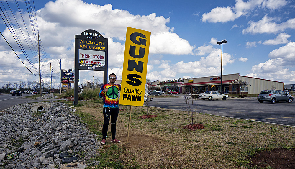 Living Signs: Peace and Guns