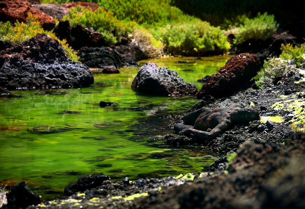 Living stones in fairyland