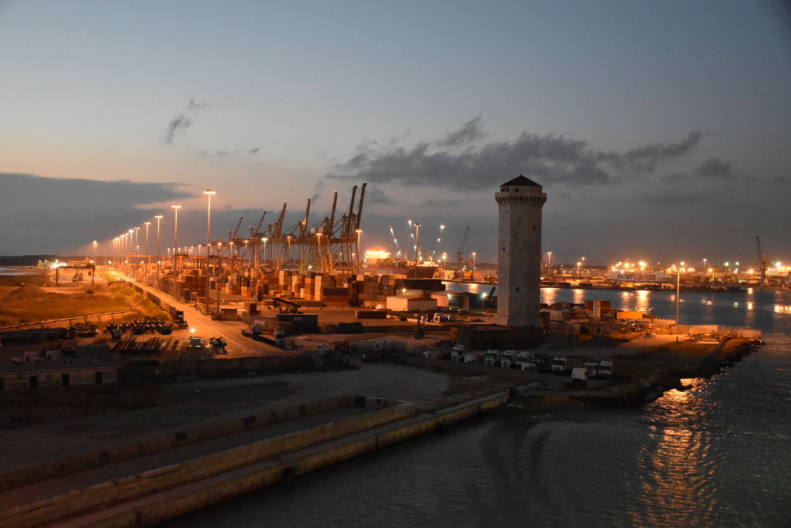 Livorno Hafen