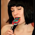 Liz Torrens und der sinnliche Lolli