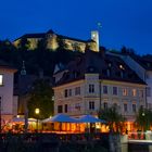 Ljubljana bei Nacht mit Blick auf die Burg