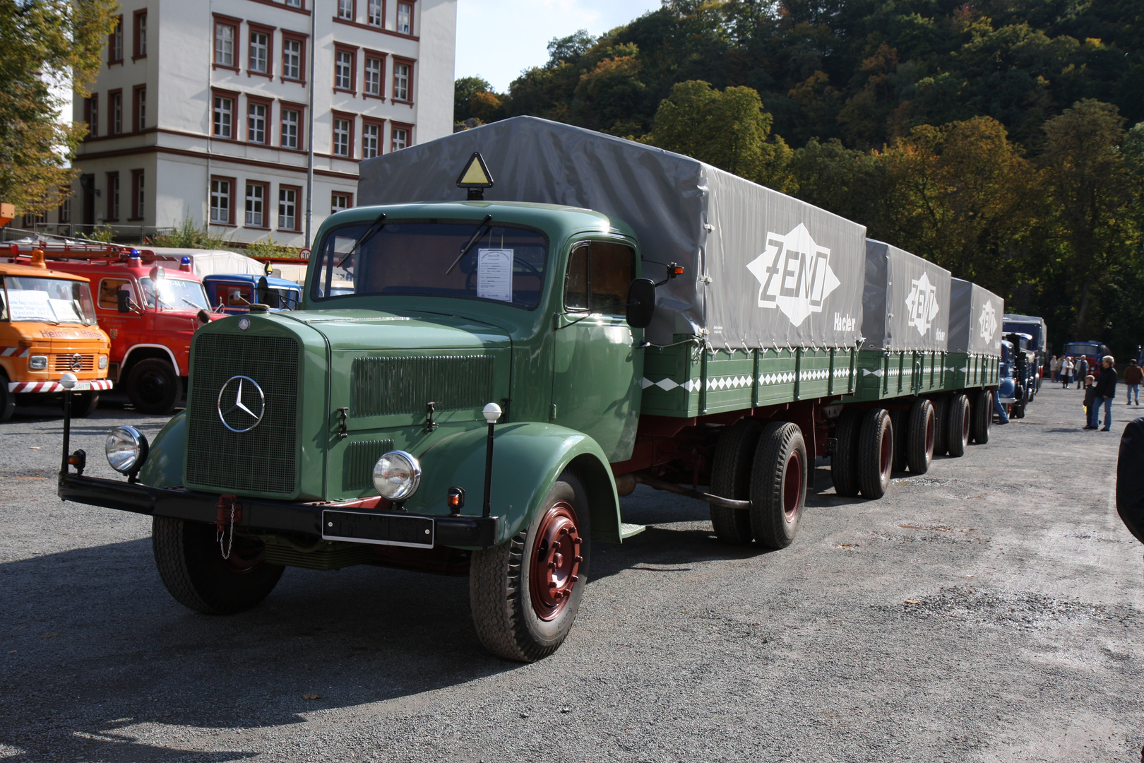 LKW Oldtimertreffen im Oktober 2008 in Weilburg