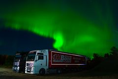 Lkw unterm Polarlicht