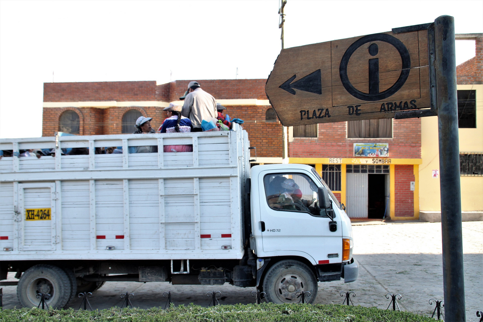 LKW(5) Peru ca-21-10-col +Perufotos