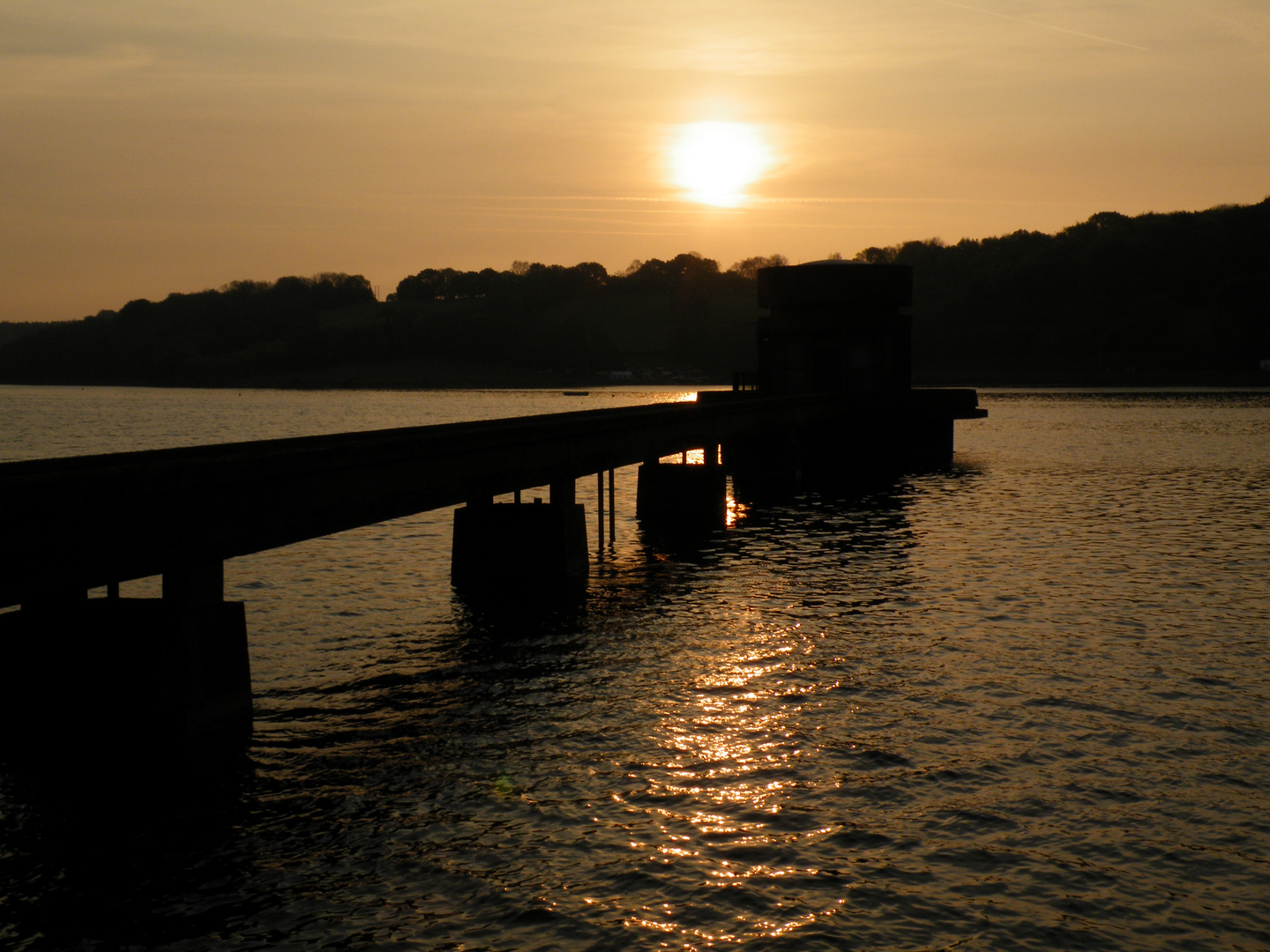 Llandegfedd sunrise 1