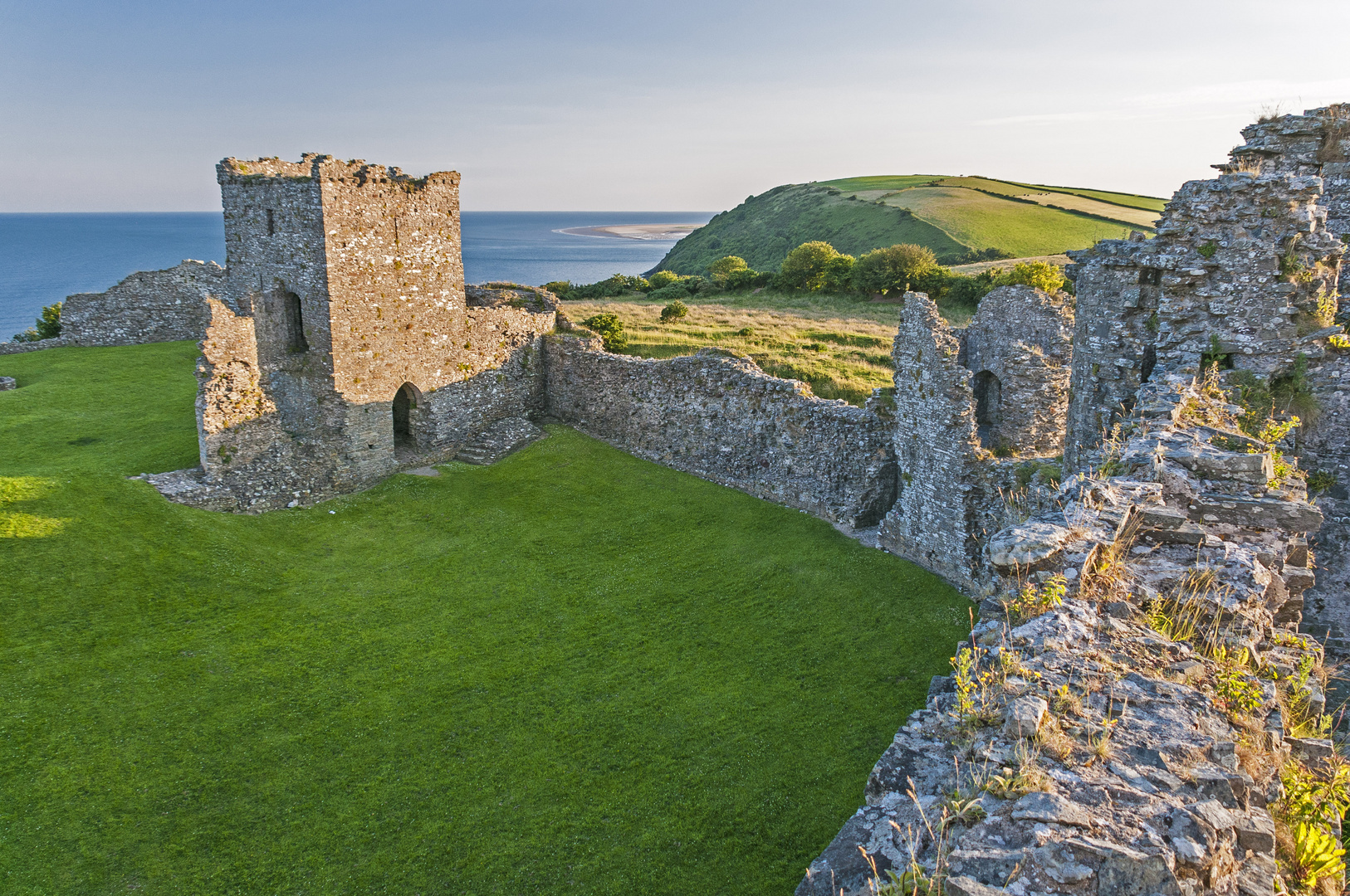 LLansteffan Castle Meerblick