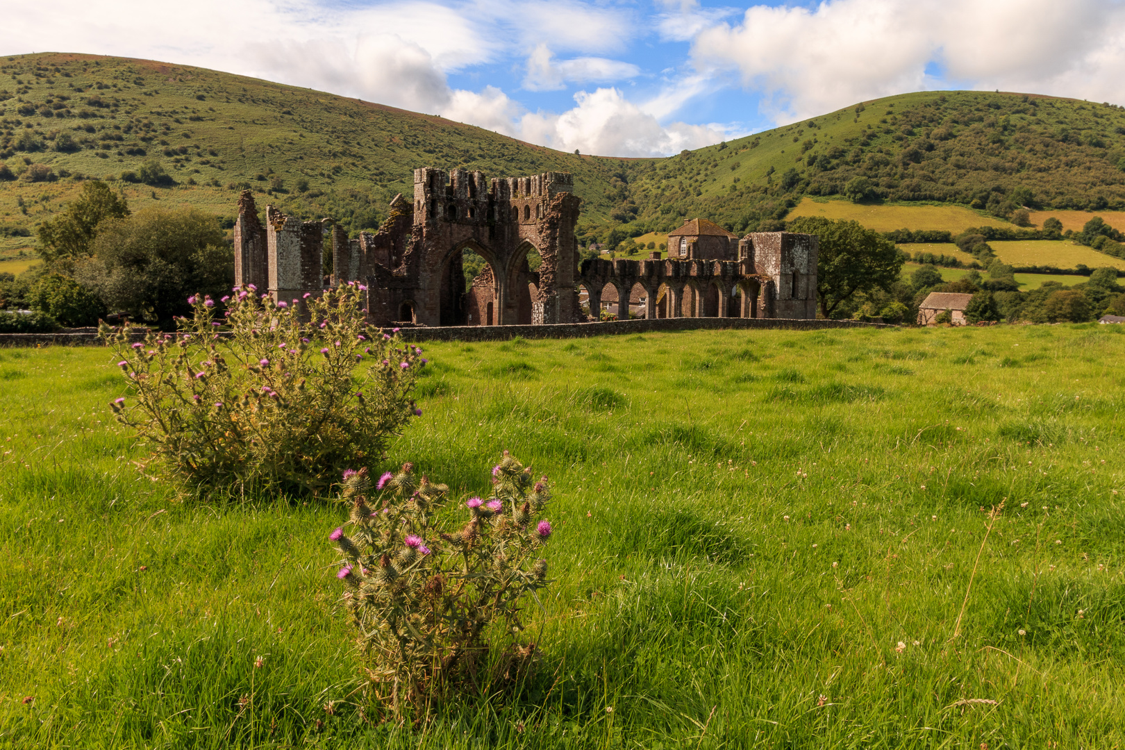 Llanthony Priory