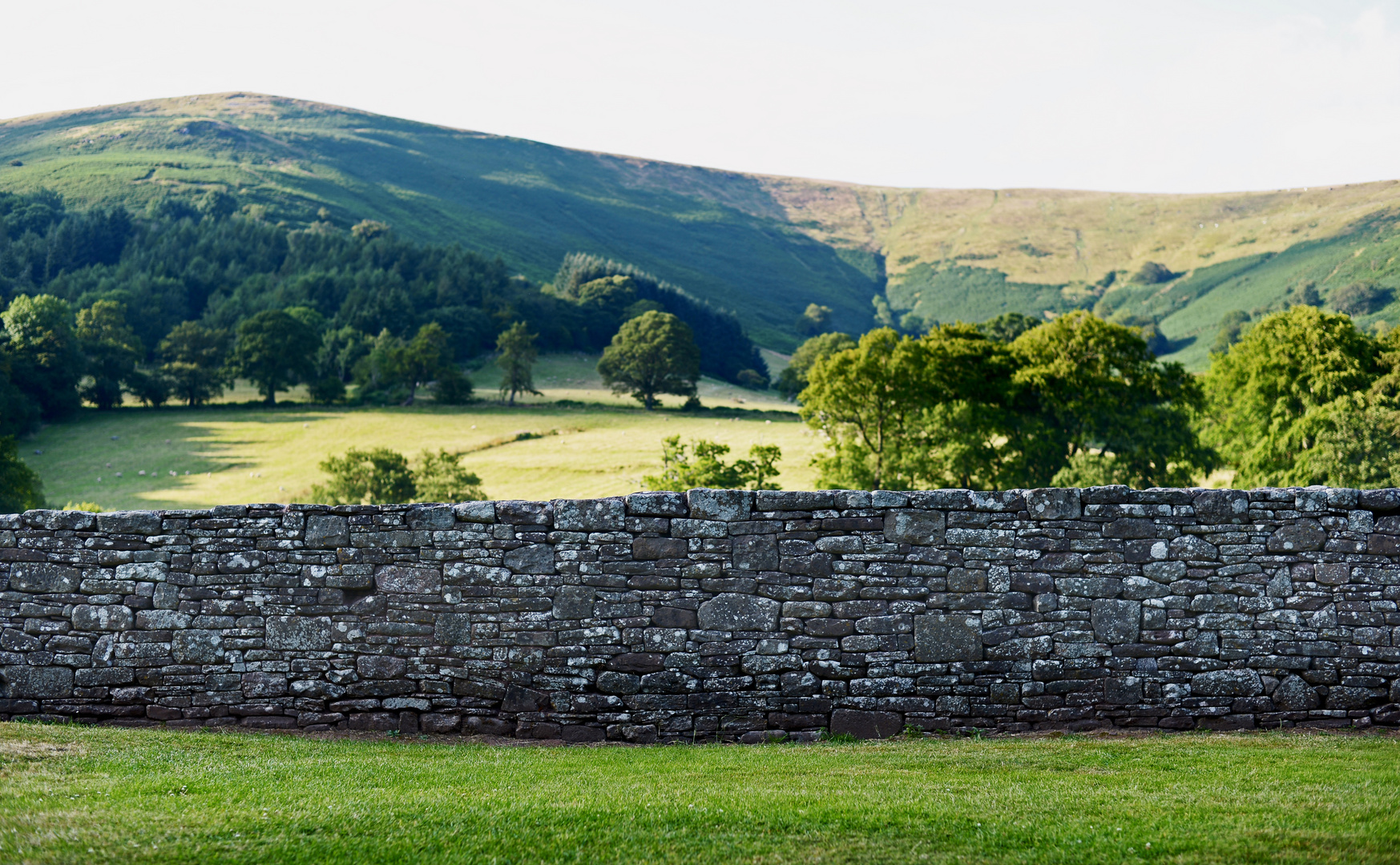 Llanthony Priory Wall