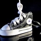 Llavero Converse <3