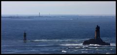 " L'île de Sein depuis la Pointe du Raz "