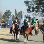 llega la bandera argentina